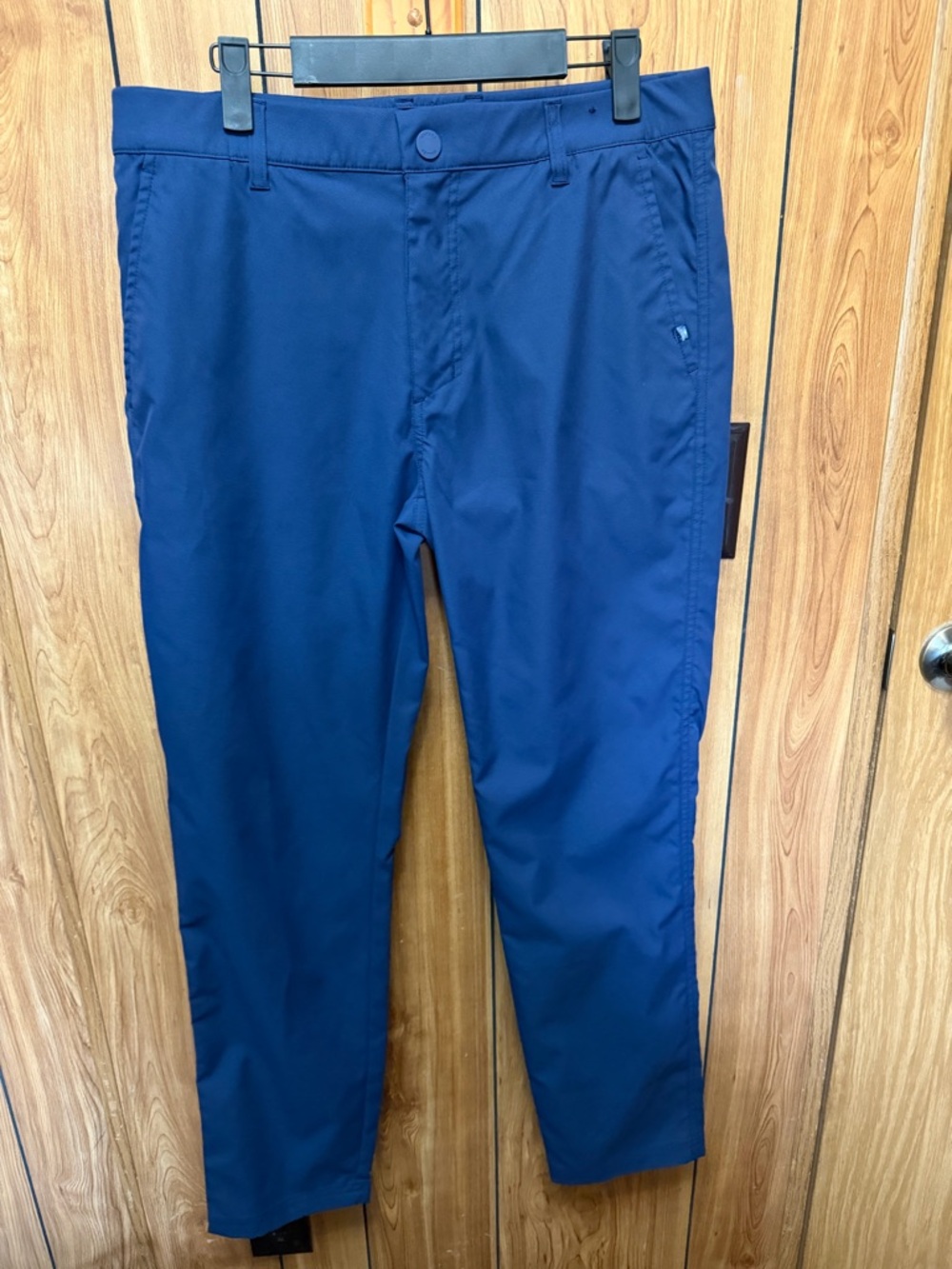 REVOLVE Men's Navy Golf Performance pants